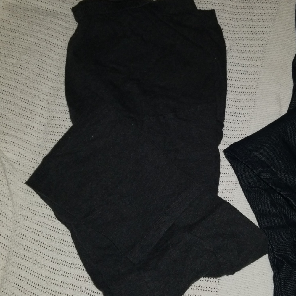 Maternity leggings